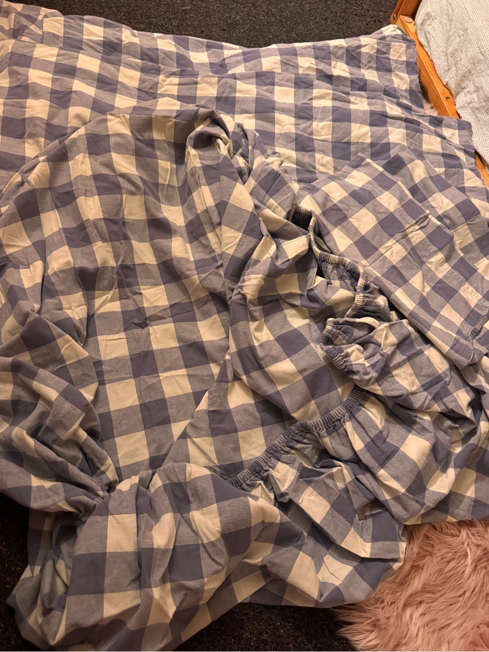 L.L. Bean Ultrasoft Comfort Flannel queen sheets 3 pc lilac purple combo - Picture 12 of 12